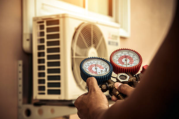 Professional Ac Installation technician working in Portage, WI